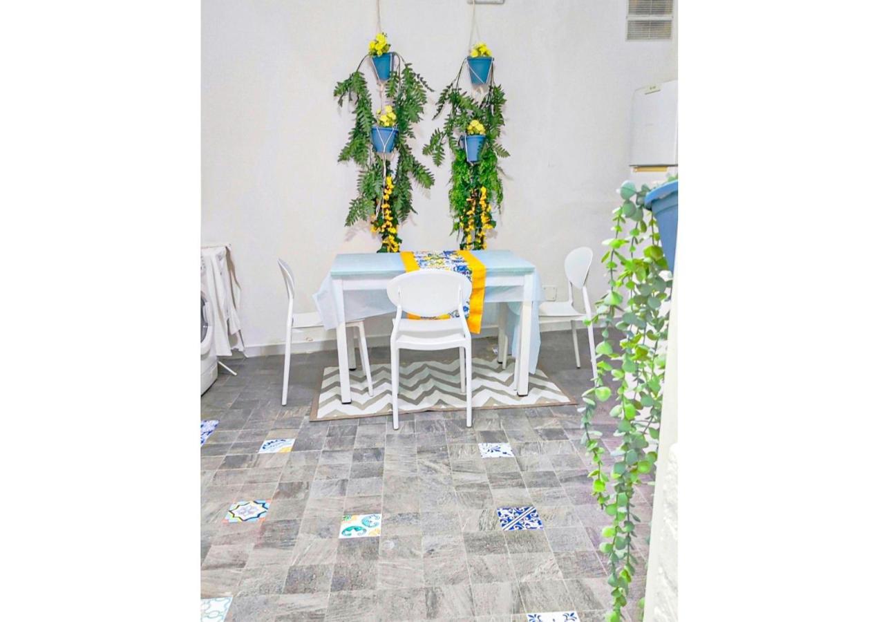 Appartamento Loft Monteoliveto By Napulitandream *